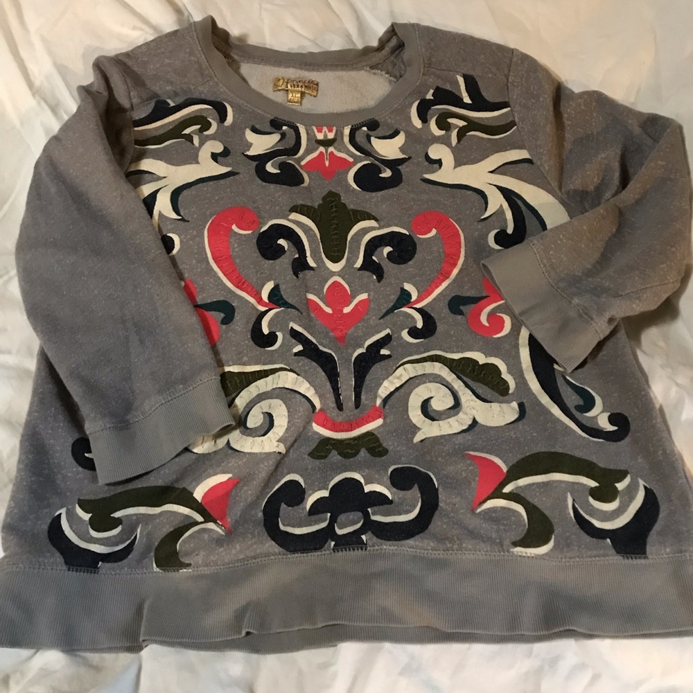 Princess Vera Wang Sweatshirt